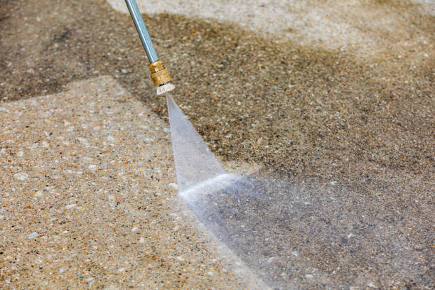 Best Window and Screen Pressure Cleaning in North Crossett, AR